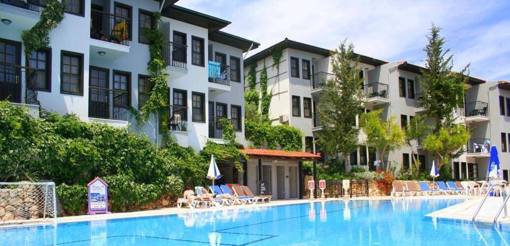 Hisar Holiday Club