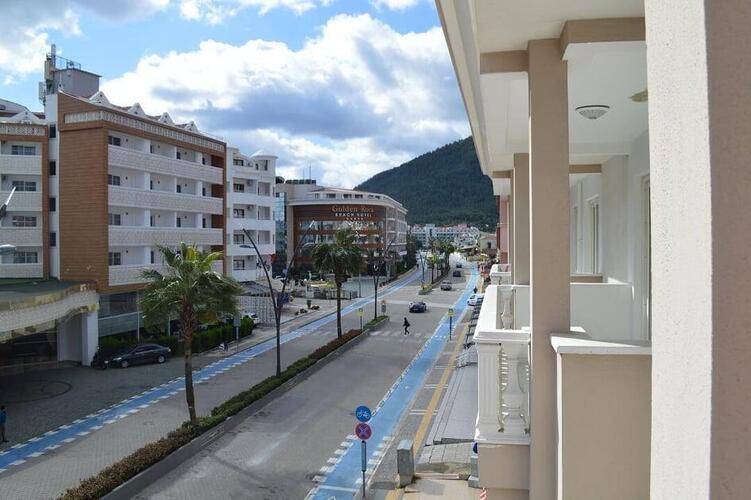 Pasahan Apartments