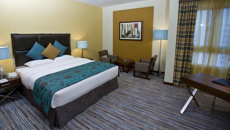 Phoenix Plaza Hotel Apartments