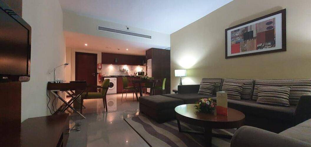 Phoenix Plaza Hotel Apartments