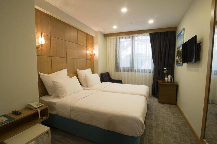 Cumbali Plaza Hotel