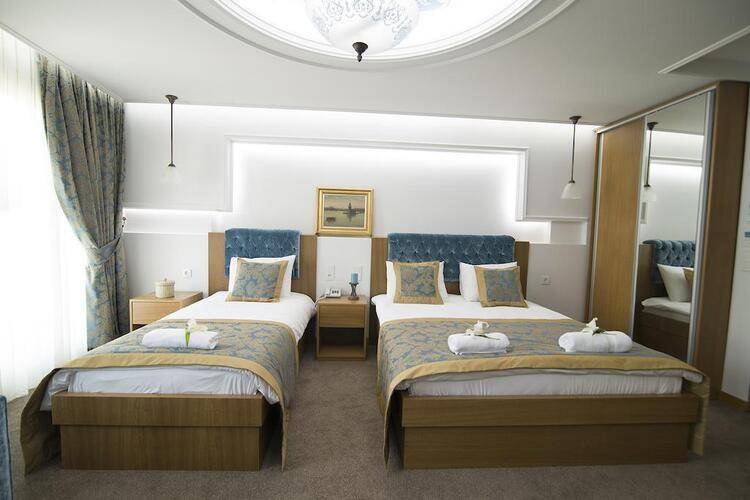 Cumbali Suite Hotel