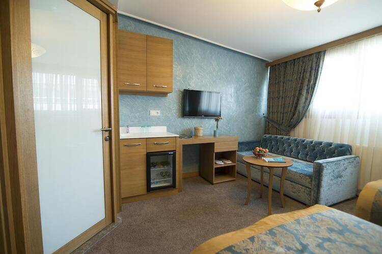 Cumbali Suite Hotel
