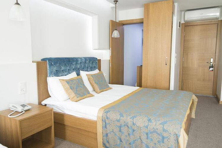 Cumbali Suite Hotel