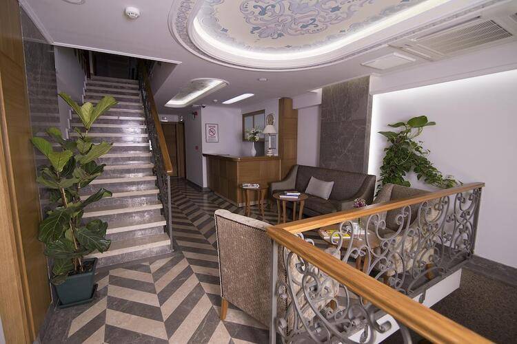 Cumbali Suite Hotel