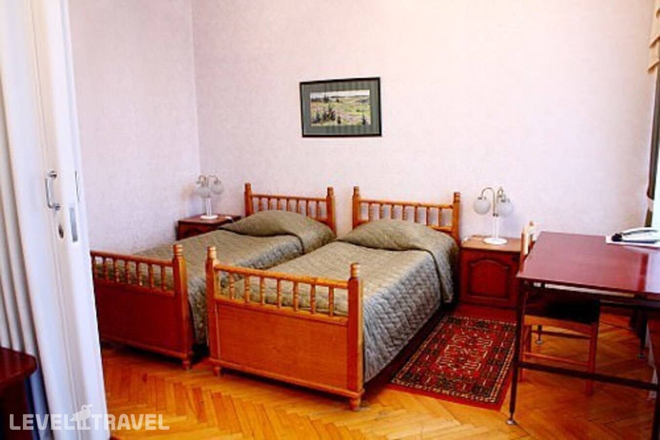 Изображение отеля 12