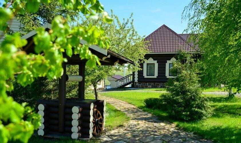 База Отдыха Белокуриха Village