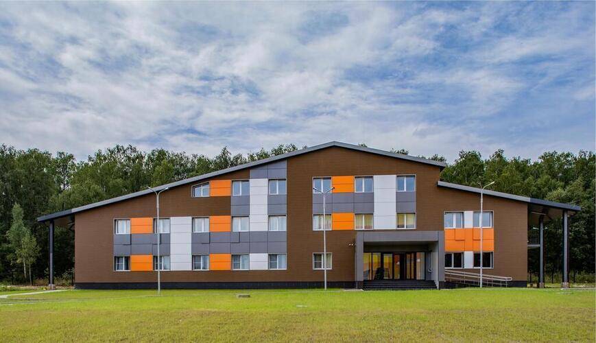 Отель Freezone Inn (Фризон Инн)
