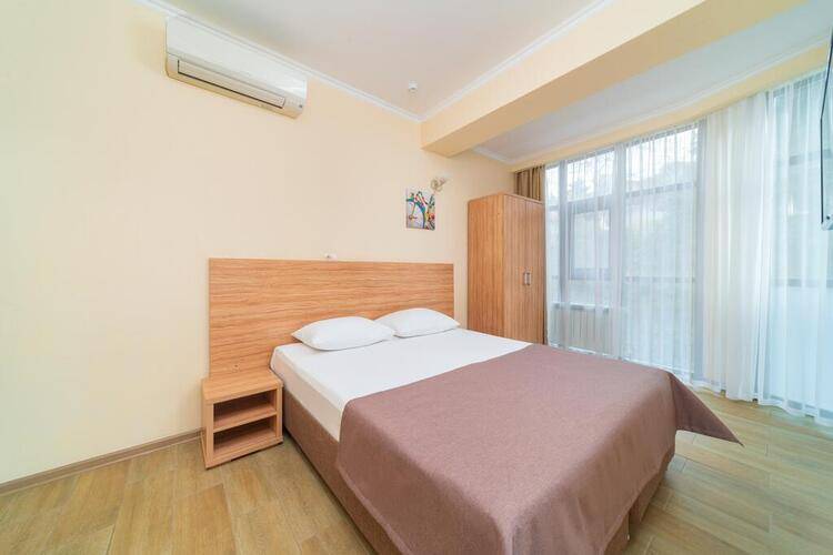Room Hotel
