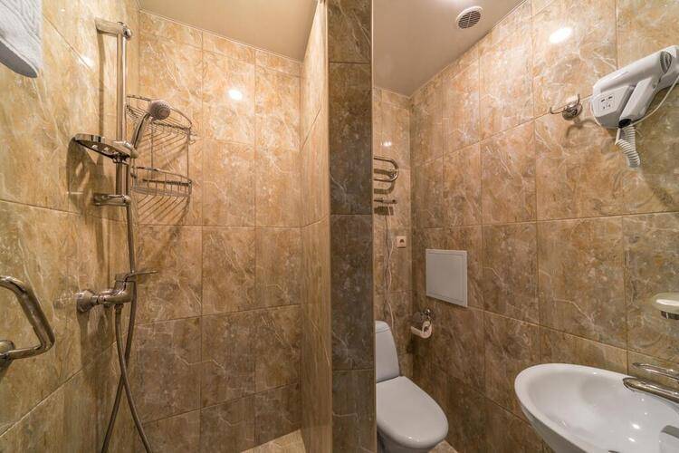 Room Hotel