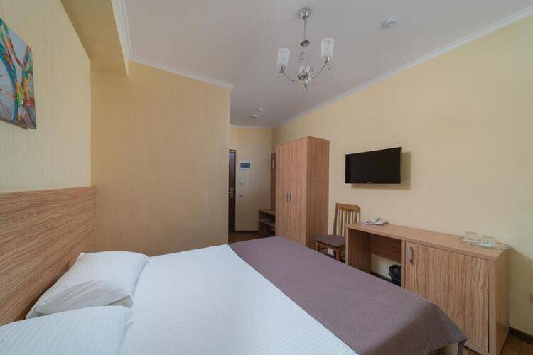 Room Hotel