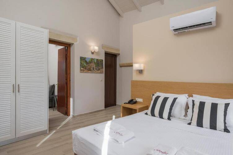 Spilia Village Hotel