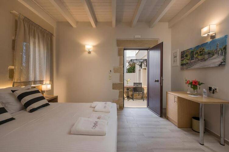 Spilia Village Hotel