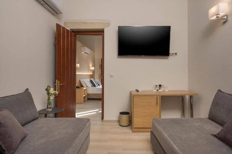 Spilia Village Hotel