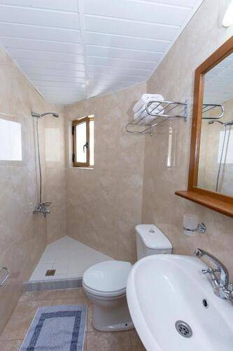 Mandy Suites