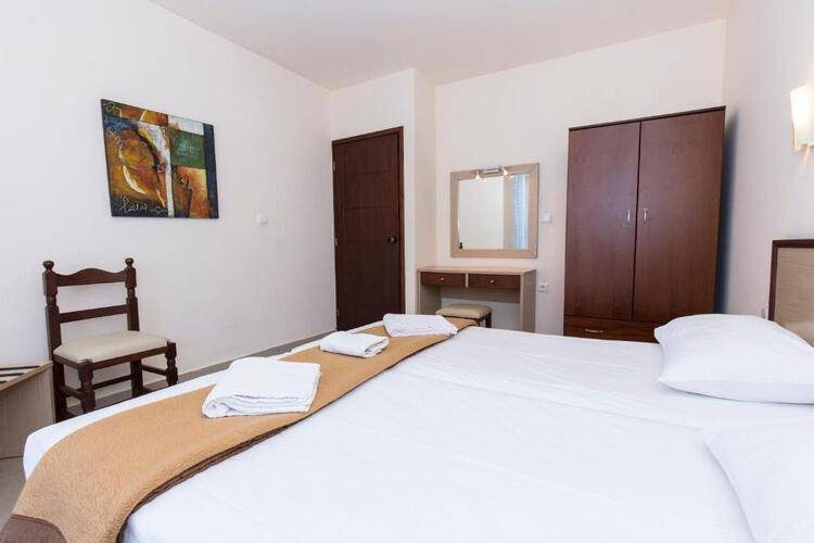 Mandy Suites