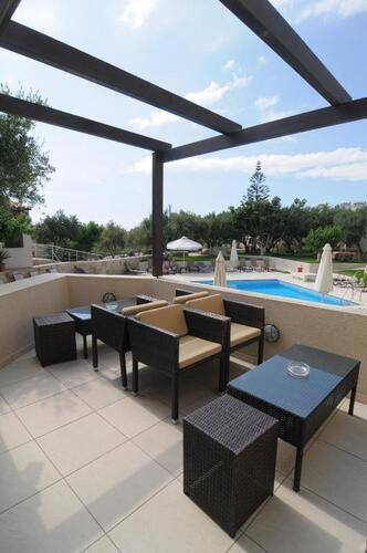 Ourania Apartments
