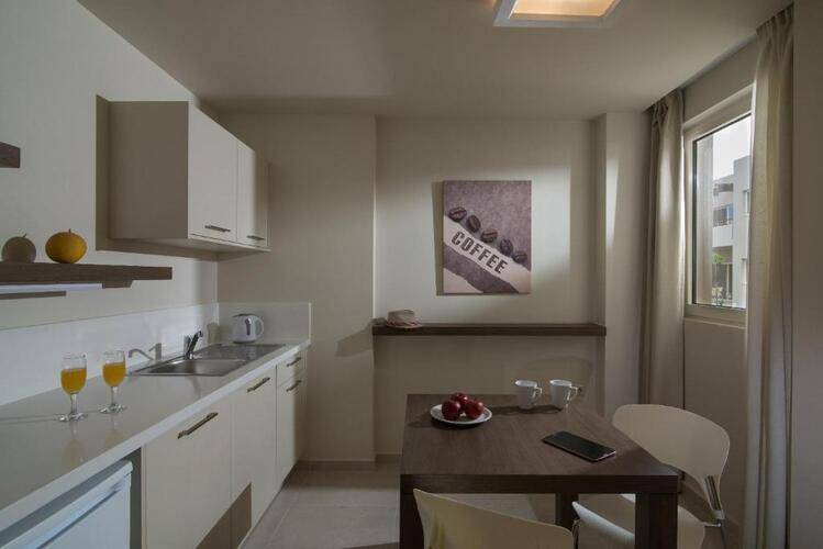 Ourania Apartments