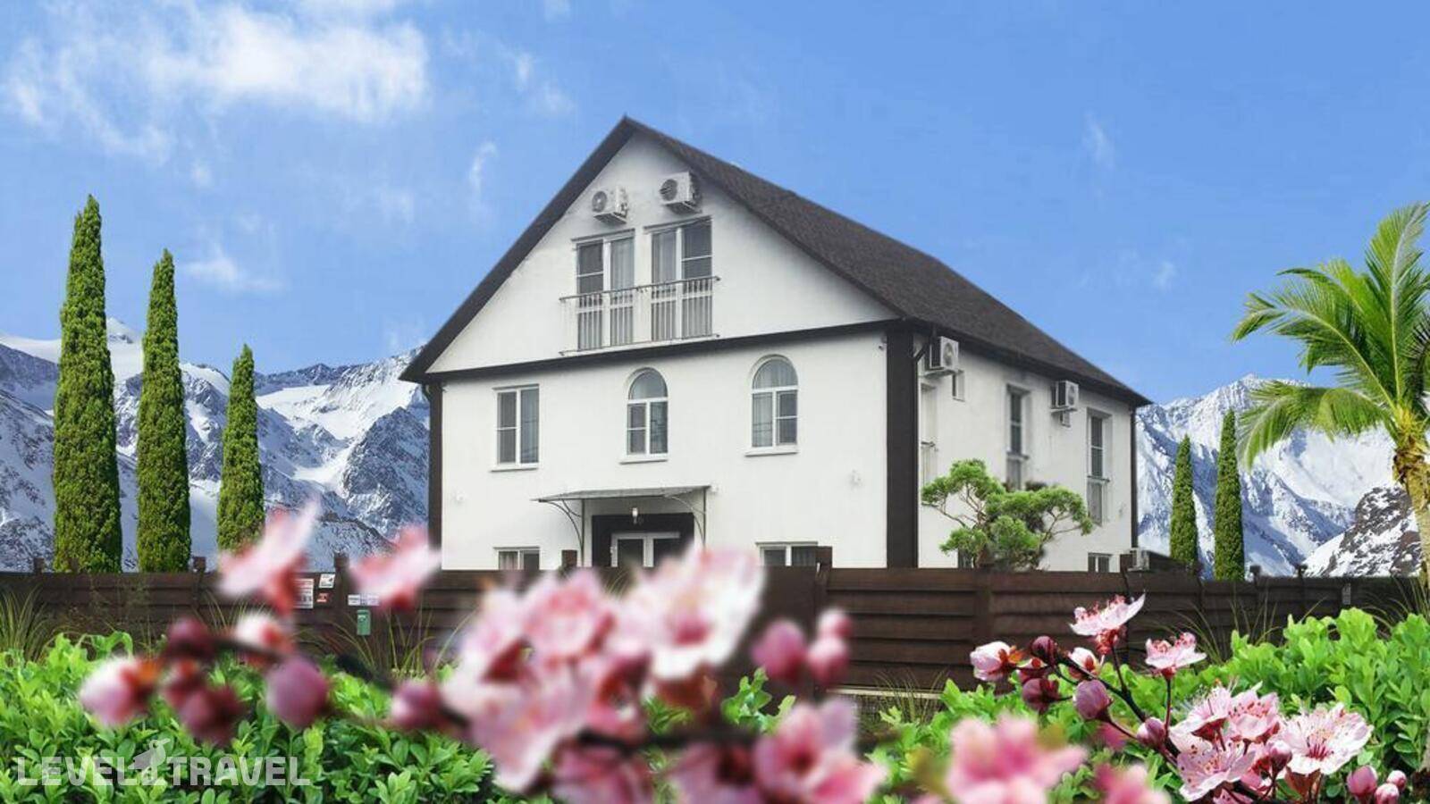 фотографии отеля Mantarini (Мантарини) в Россия(Адлер) - фото №1