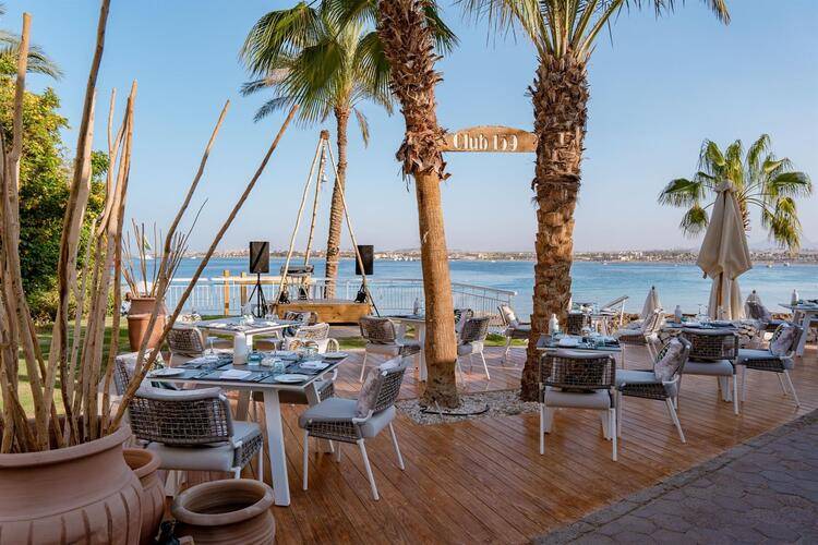 Fort Arabesque Resort & Spa
