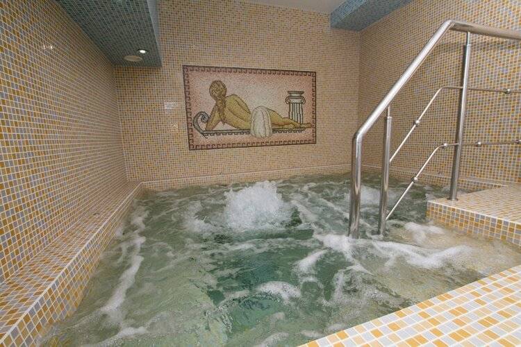 Отель Атлант-Люкс