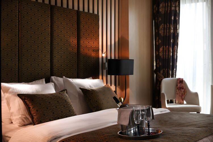 Pell Palace Hotel & Spa