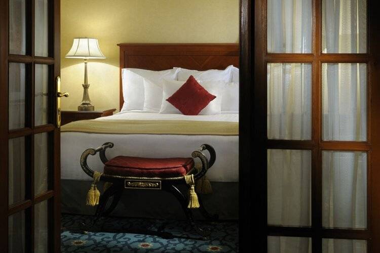 Cairo Marriott Hotel & Omar Khayyam Casino