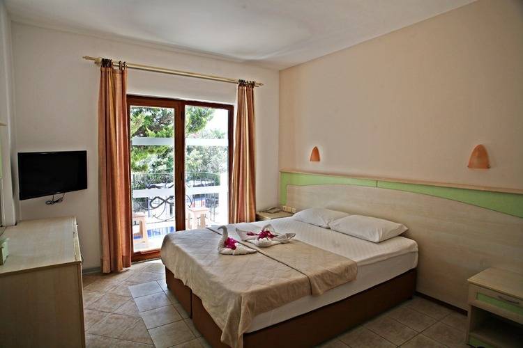 Serpina Hotel (Adults Only 16+)
