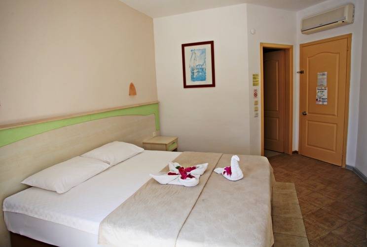 Serpina Hotel (Adults Only 16+)