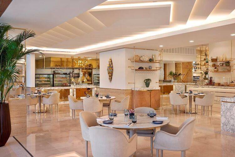 The St. Regis Dubai, The Palm