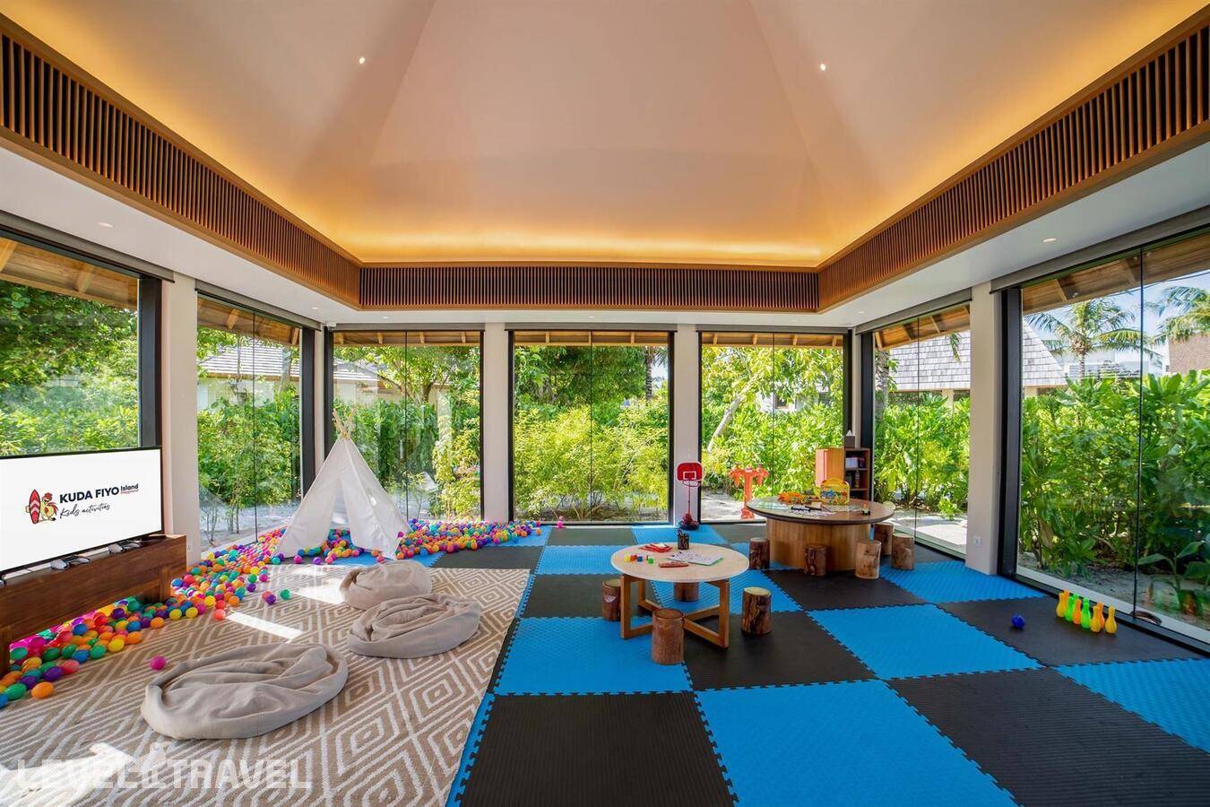 фотографии отеля Kuda Villingili Resort в Мальдивы(Северный Мале Атолл) - фото №14