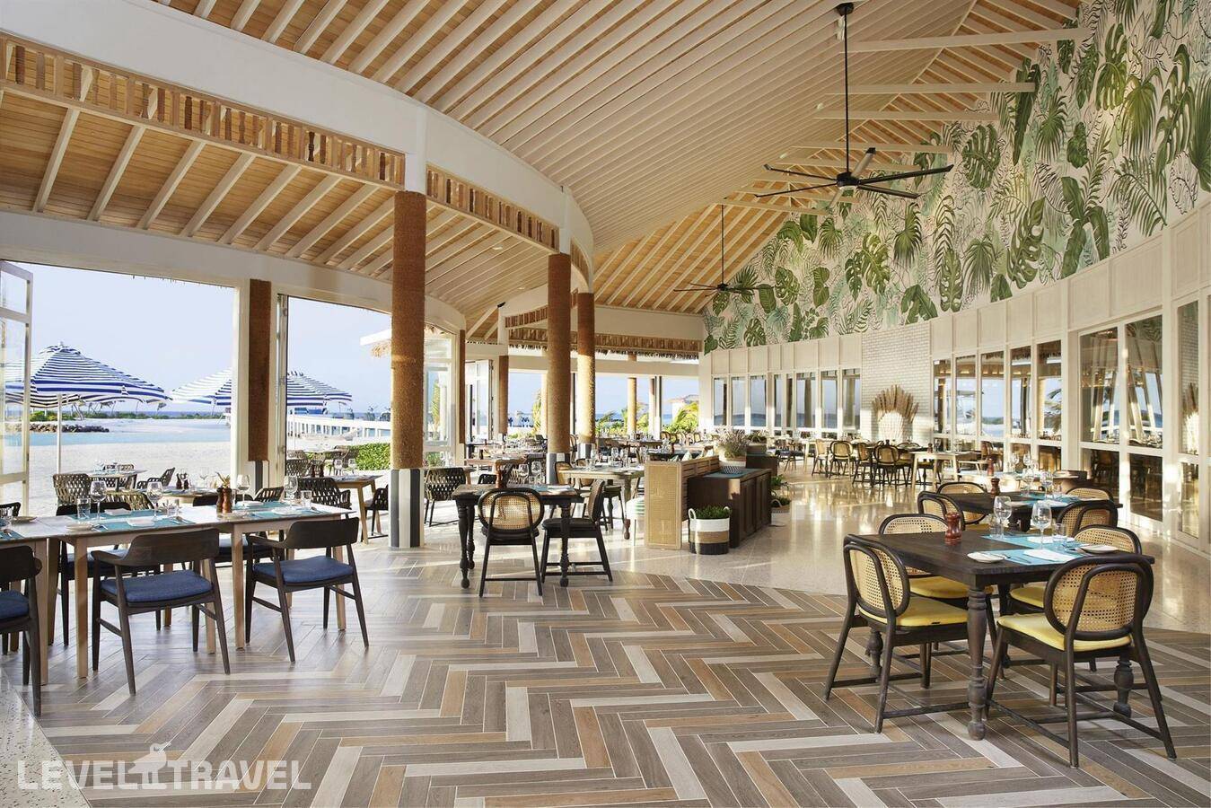 фотографии отеля Le Meridien Maldives Resort & Spa в Мальдивы(Лавиани Атолл) - фото №15