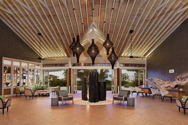 Le Meridien Maldives Resort & Spa