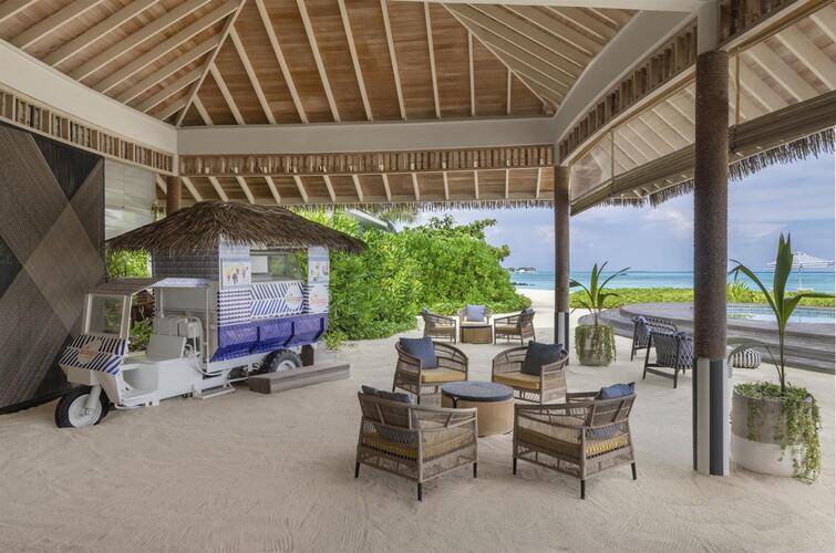 Le Meridien Maldives Resort & Spa