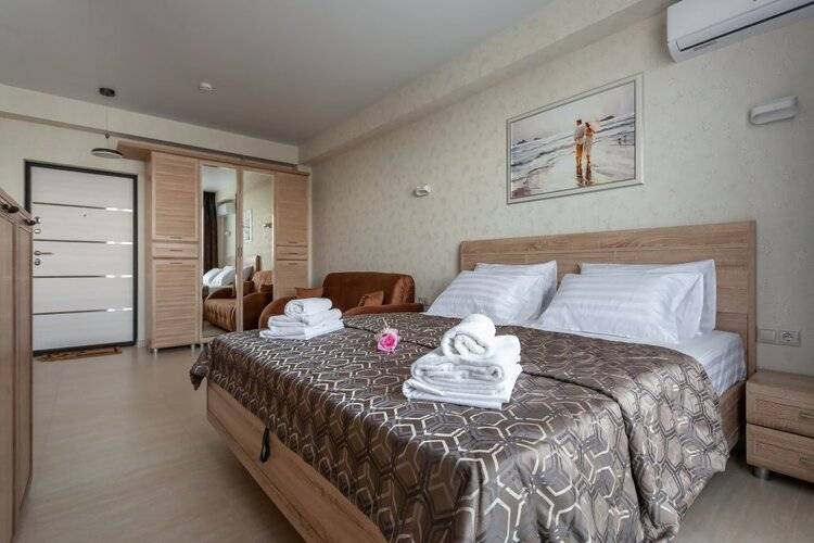 Апартаменты Deluxe in Krymskaya