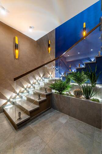 Kravt Nevsky Hotel and Spa