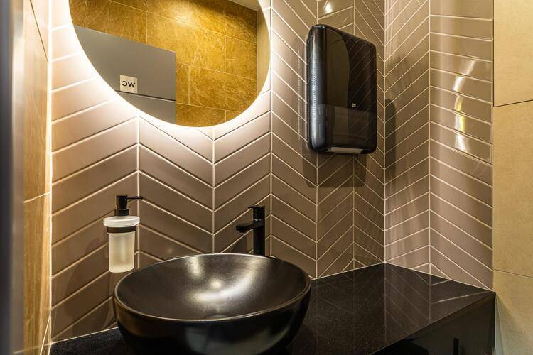 Kravt Nevsky Hotel and Spa