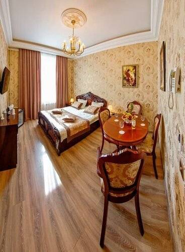 Отель Голден Пэлас (Golden Palace Hotel)