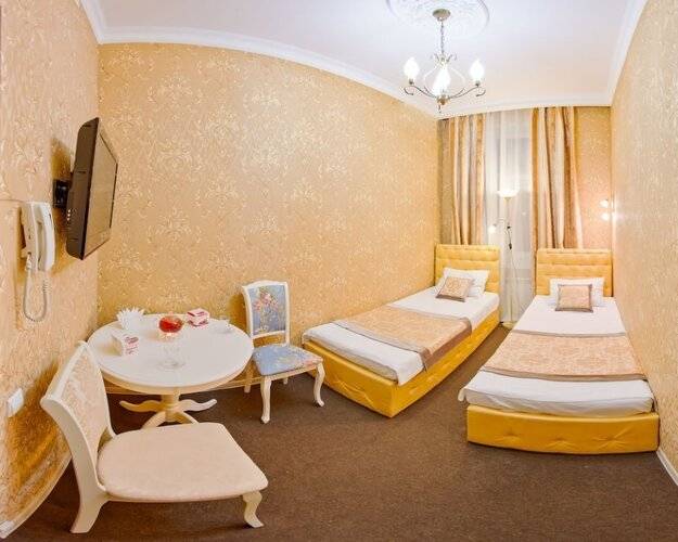 Отель Голден Пэлас (Golden Palace Hotel)