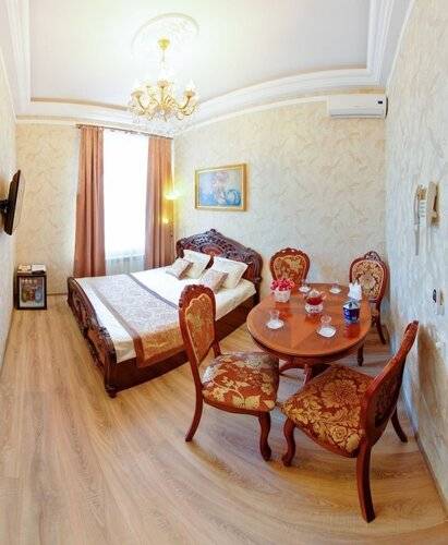 Отель Голден Пэлас (Golden Palace Hotel)