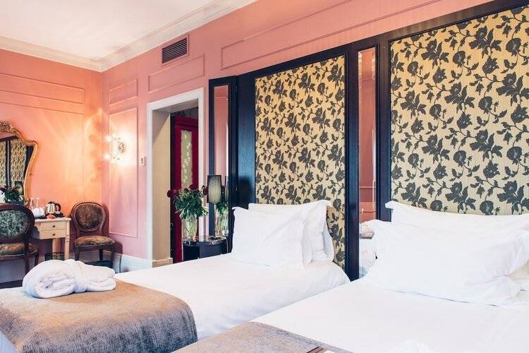 DOM Boutique Hotel