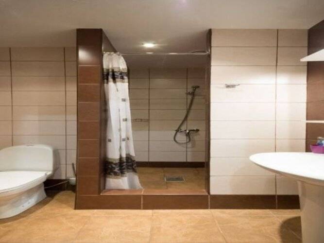 Отель Велес