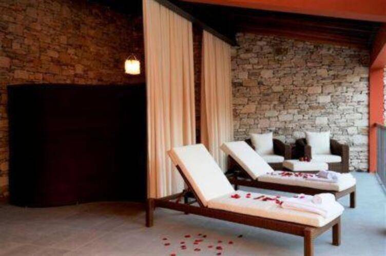 Library Hotel Wellness Retreat