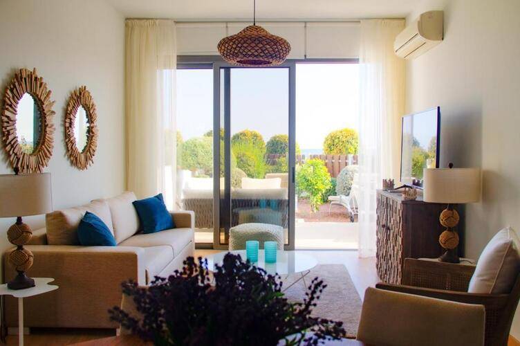 Atlantis Gardens Apartments & Villas