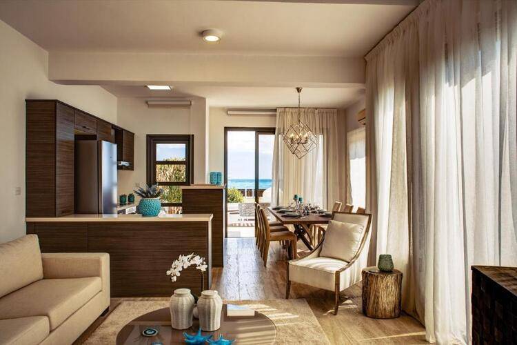Atlantis Gardens Apartments & Villas