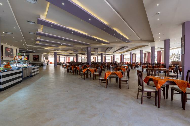 Parrotel Lagoon Waterpark Resort