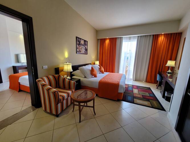 Parrotel Lagoon Waterpark Resort