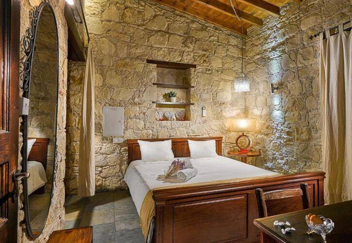 Oinoessa Traditional Boutique Houses