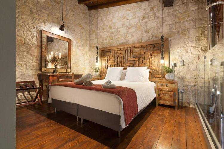 Oinoessa Traditional Boutique Houses
