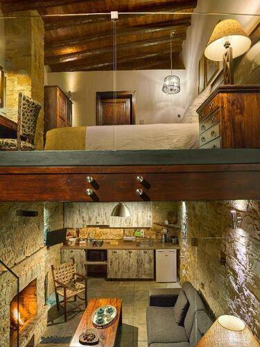 Oinoessa Traditional Boutique Houses